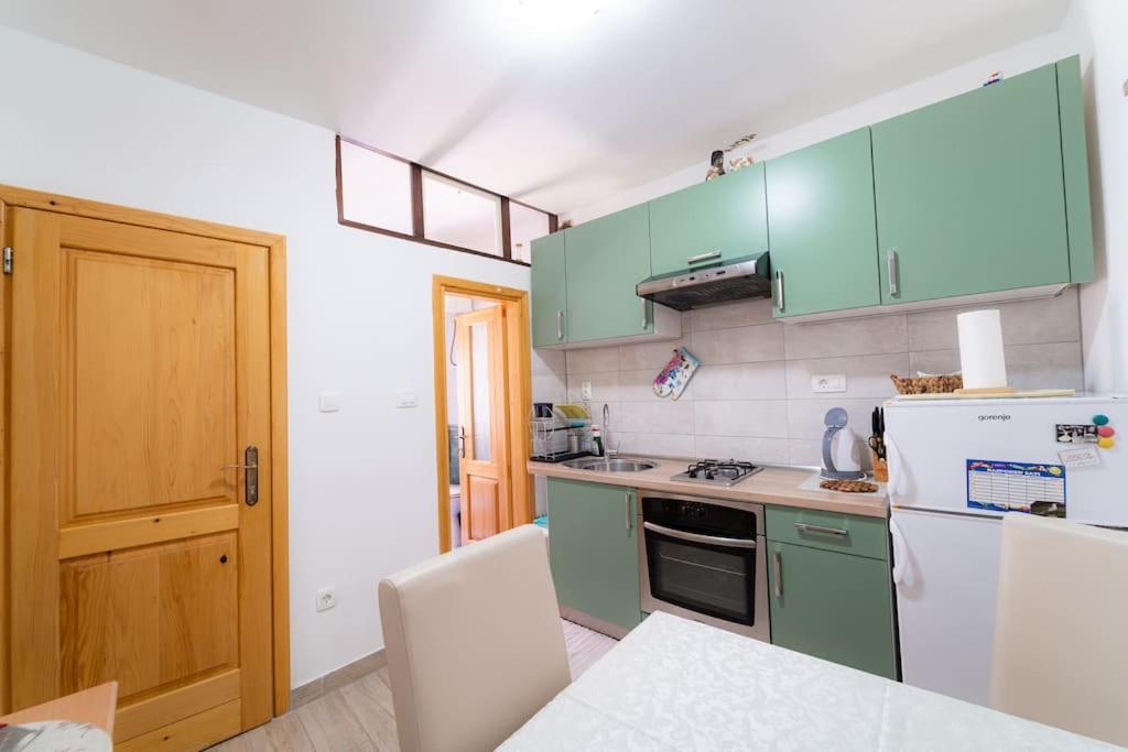 Charming Apartment In Old Town Split Exterior foto